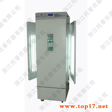 �������B��