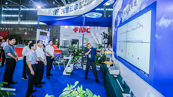 ����ʡ���f(xi��)����ϯ�ĝ��W�R�������r(n��ng)չ�_(t��i)