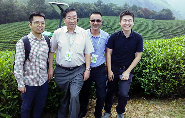 �����Ժʿ�����ꖶ����L����ؽ�(j��ng)���ڲ�@���x����ǰ��Ӱ