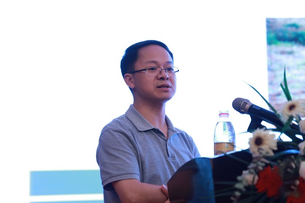 �������r�������������A