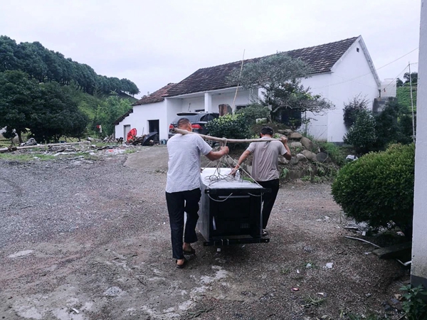 �\(y��n)���