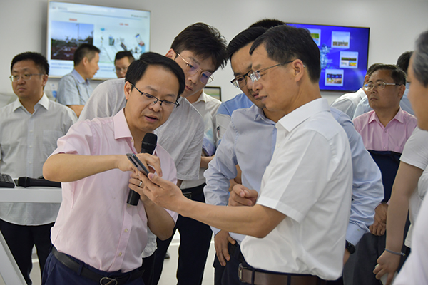 �r�I�r�岿�����|���O�y���o���ĽM���_չ�����|�����ֻ�������ӑ���